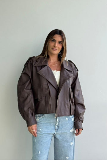 Jaqueta com passantes triangulares