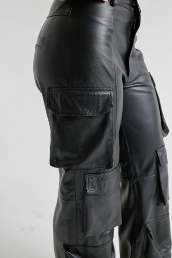 Pelica Leather Pants - Western with Fringes - Thássia | Black