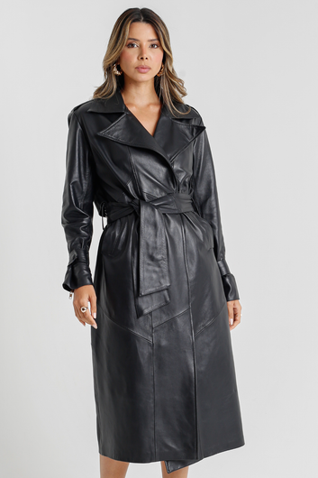 Sobretudo Longo em Couro Pelica - Cecília