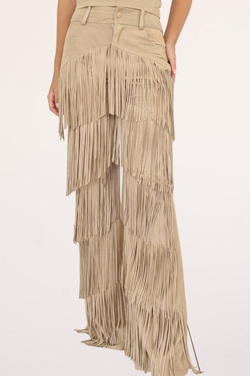 Calça de Couro Chamoi com Franjas Frontais - Ivana | Cor Camelo